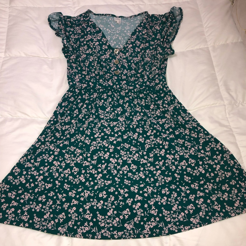 Kaileigh Green Floral V-Neck Midi Dress with Pink Blossoms